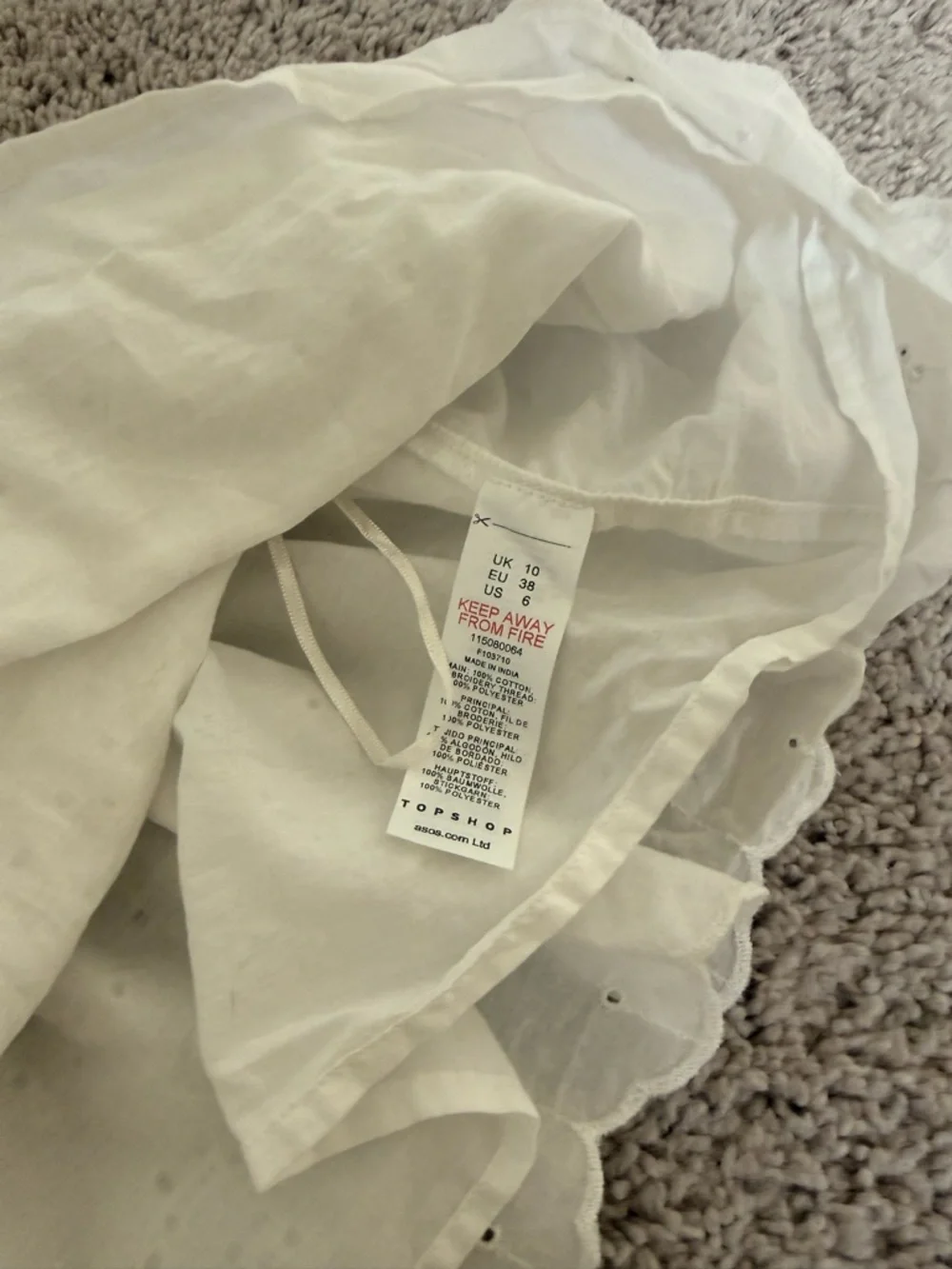 Topshop White Eyelet Ruffle Camisole - Picture 2 of 3
